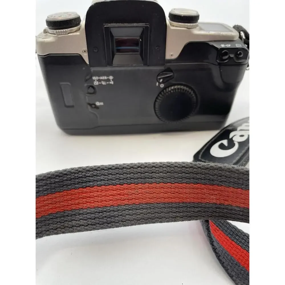 Canon EOS ELAN II E Eye Control 35MM SLR Camera With Canon 75-300 Zoom Lens